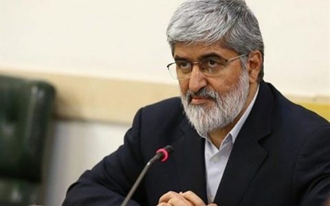 علی مطهری: من به آزادی حجاب اعتقاد ندارم 1 مطهری من به آزادی حجاب اعتقاد ندارم علی مطهری: من به آزادی حجاب اعتقاد ندارم