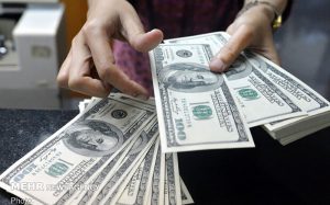 قیمت دلار ۹ اردیبهشت ۱۴۰۰