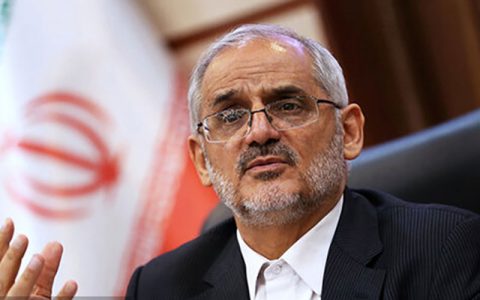 متقاضی در اولویت قرار دادن فرهنگیان برای واکسیناسیون هستیم