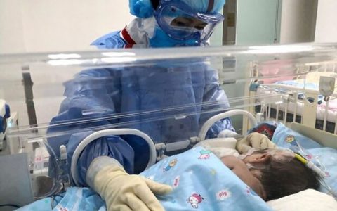 مرگ نوزاد یک ماهه به دلیل کرونا