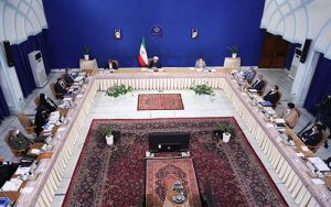 میزان افزایش حقوق کارمندان و بازنشستگان در سال ۱۴۰۰