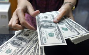 نرخ-دلار-در-صرافی-بانک-ها