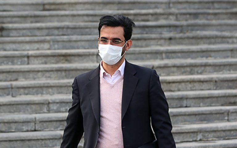 واکنش جالب جهرمی به کودک آزار دیده استقلالی