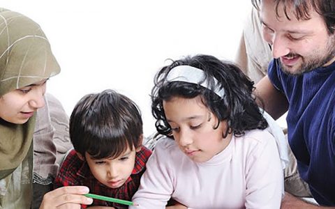 چگونه فرزندانی فهمیده تربیت کنیم؟