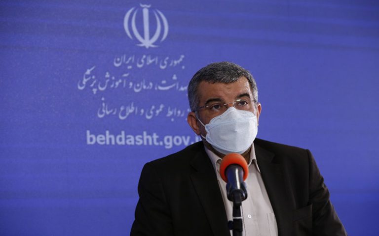 کل-محدودیت‌های-کرونایی-فقط-۱۰-درصد-تردد-مردم-را-کاهش-داد