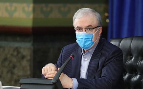 کنایه به وزیر بهداشت: با مقدسات برخورد ابزاری نکنید