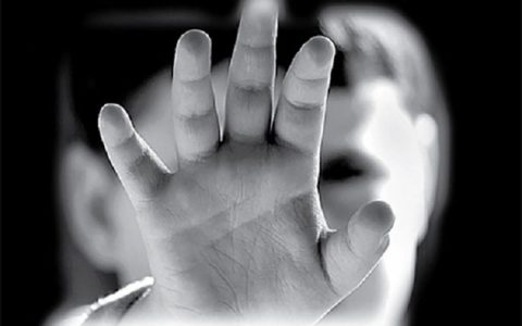 کودک آزاری در کهریزک