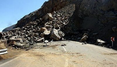 جزییات حادثه ریزش کوه در آزادراه تهران- شمال