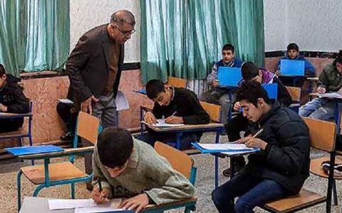 دانش آموزان کرونایی در امتحانات نهایید