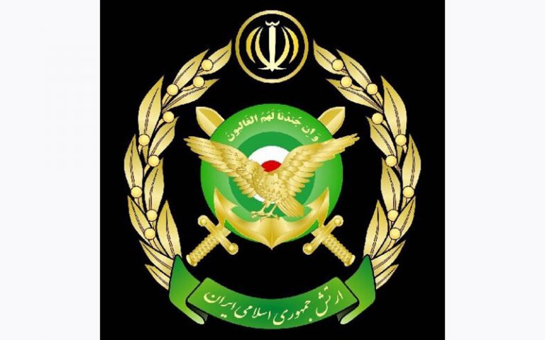 رهبر انقلاب به نیروی دریایی ارتش