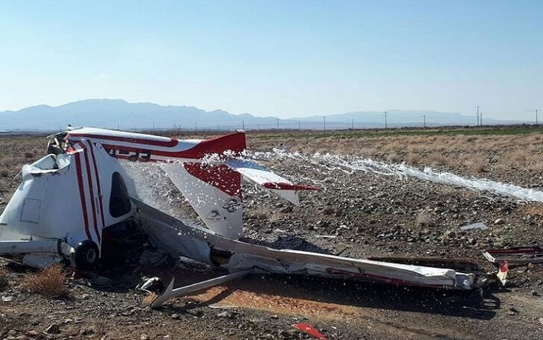 سقوط یک فروند هواپیمای فوق سبک در اراک