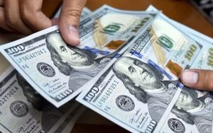 قیمت فروش دلار ۱۲ اردیبهشت