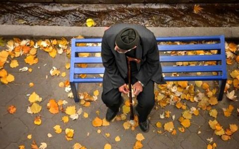 ۱۲۹ هزار بازنشسته مشمول دریافت وام ضروری