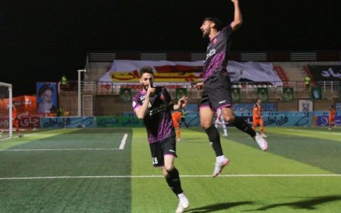 با برد مس رفسنجان پرسپولیس به قهرمانی نزدیکتر شد 1 با برد مس رفسنجان پرسپولیس به قهرمانی نزدیکتر شد