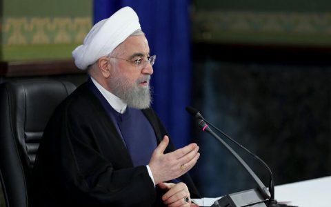 روحانی: ریالی از بانک مرکزی استقراض نکردیم