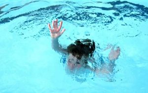 مرگ کودک ۸ ساله گناوه‌ای بر اثر غرق شدن در دریا