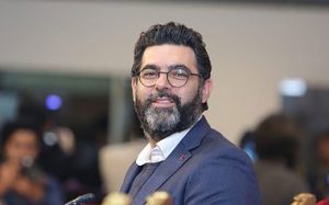 مصطفی کیایی در بیمارستان بستری شد