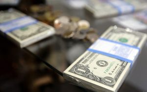 نرخ-ارز-در-۲۱-خرداد-۱۴۰۰روند-صعودی-قیمت-دلار-و-یورو-در-صرافی‌ها