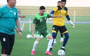 هافبک پرسپولیس مجبور به ترک اردوی ایران در بحرین شد