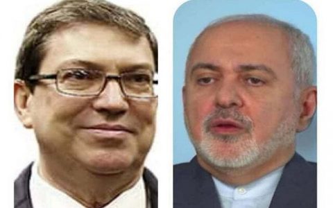 ظریف: هرگونه دخالت خارجی در امور داخلی کوبا مردود است