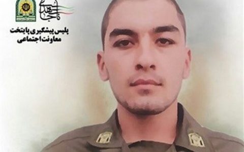 سرباز دهه هشتادی با ضربات چاقو به شهادت رسید 1 سرباز دهه هشتادی با ضربات چاقو به شهادت رسید