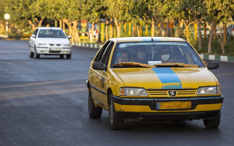 آغاز واکسیناسیون رانندگان تاکسی از دوشنبه