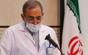 انتقاد تند روزنامه جمهوری اسلامی از نامه تهدیدآمیز ولایتی به یک پزشک
