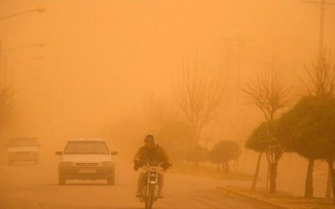 ایران کانون گرد و غبار در منطقه شد
