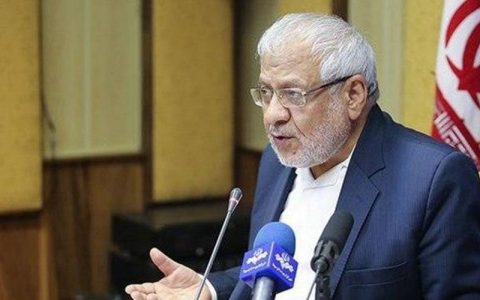 بادامچیان: چرخ زندگی مردم در گل و لای گرانی ها و بی عرضگی ها گیر کرده است