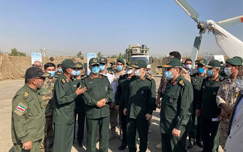 رونمایی از جدیدترین تجهیزات نظامی سپاه