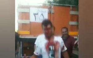 ضرب و شتم یک دستفروش توسط ماموران سد معبر