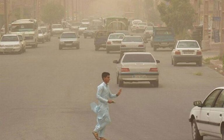 غلظت غبار در هوای زاهدان به ۵۱ برابر حد مجاز رسید