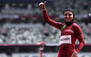 فرزانه فصیحی در مرحله مقدماتی دو و میدانی اول شد