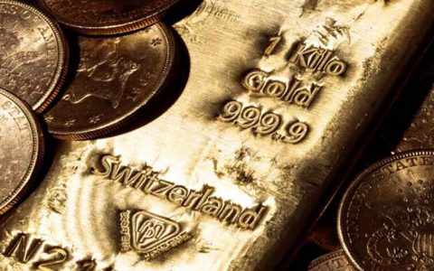 قیمت جهانی طلا به ۱۸۰۳ دلار رسید