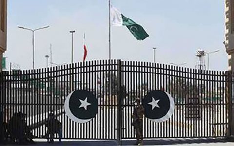 مسدودیت هر ۳ مرز زمینی مسافری ایران با پاکستان