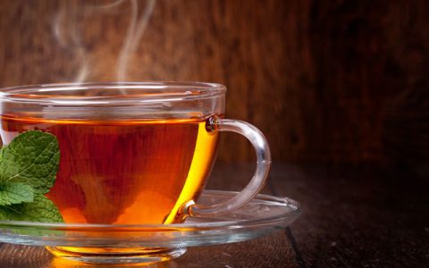 مصرف چای در این مواقع خطرناک است