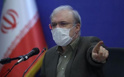 نمکی در واکنش به اظهارات زیباکلام: ننگ بر این سیاست زدگی