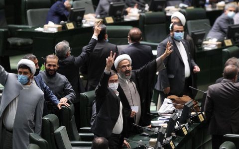 پاسخ به ۵ پرسش شایع درباره طرح صیانت از فضای مجازی 1 پاسخ به ۵ پرسش شایع درباره طرح صیانت از فضای مجازی