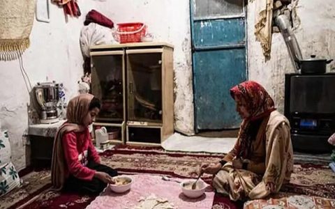 المانیتور: ایران، حزب الله در دستور کار بنت و بایدن هستند/ شورای آتلانتیک: چهره جدید ایران در جهان ظریف نیست/ اوراسیاریویو: یک سوم ایرانیان در فقر مطلق زندگی می کنند 1 المانیتور: ایران، حزب الله در دستور کار بنت و بایدن هستند/ شورای آتلانتیک: چهره جدید ایران در جهان ظریف نیست/ اوراسیاریویو: یک سوم ایرانیان در فقر مطلق زندگی می کنند
