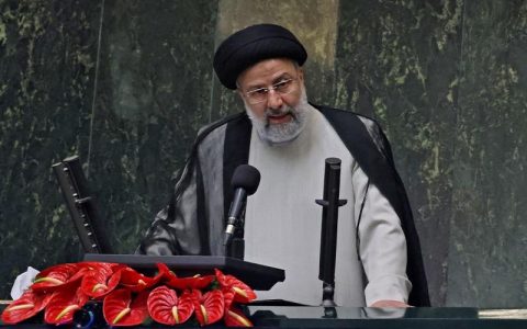 اسپوتنیک: آمریکا منتظر رئیس جمهور جدید ایران است/ الشرق الاوسط: رئیس جمهور جدید ایران سوگند یاد کرد/ المانیتور: رئیسی بر اولویت سیاست منطقه ای تاکید کرد/ نشنال اینترست: جنگ با ایران جنگ جهانی سوم را متوقف نمی کند 1 اسپوتنیک: آمریکا منتظر رئیس جمهور جدید ایران است/ الشرق الاوسط: رئیس جمهور جدید ایران سوگند یاد کرد/ المانیتور: رئیسی بر اولویت سیاست منطقه ای تاکید کرد/ نشنال اینترست: جنگ با ایران جنگ جهانی سوم را متوقف نمی کند