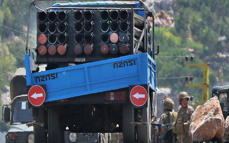 رسانه‌های معتبر خارجی در ساعات گذشته از تحولات و رویدادهای مرتبط با ایران غافل نبوده و مطالب قابل‌تأملی را پیرامون مسائل مرتبط با ایران به رشته تحریر درآوردند مثل پایگاه خبری المانیتور، اندیشکده شورای آتلانتیک و اندیشکده اوراسیاریویو تأکید بر موضوعاتی چون ایران، حزب الله در دستور کار بنت و بایدن هستند، چهره جدید ایران در جهان ظریف نیست، یک سوم ایرانیان در فقر مطلق زندگی می کنند، نوشتند.