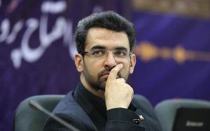 آذری جهرمی: طراحان طرح صیانت از کاربران فضای مجازی به اهداف مدنظر نمی‌رسند