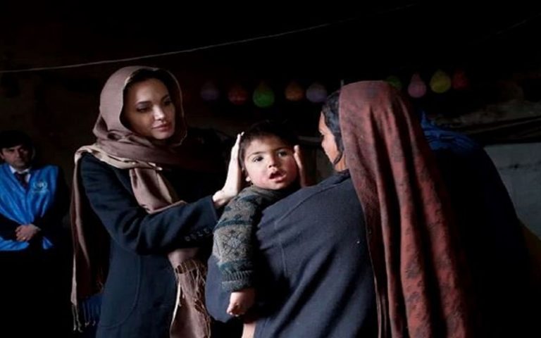 آنجلینا جولی: از آمریکایی بودنم شرمسارم