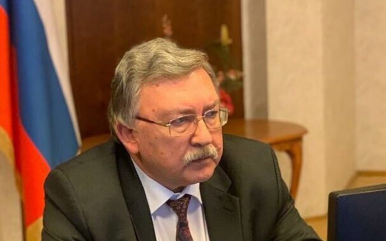 اولیانوف: ایران در حال فاصله گرفتن بیشتر از تعهداتش در برجام است