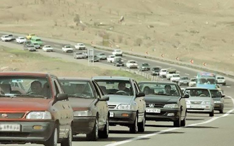 ترافیک سنگین در محورهای قزوین- تهران و کرج- قزوین