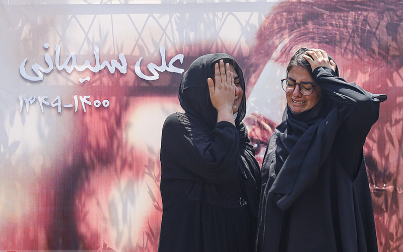 تشییع پیکر مرحوم علی سلیمانی