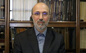 تنها راه کنترل کرونا «لاک‌داون» تمام عیار به شیوه حکومت نظامی است