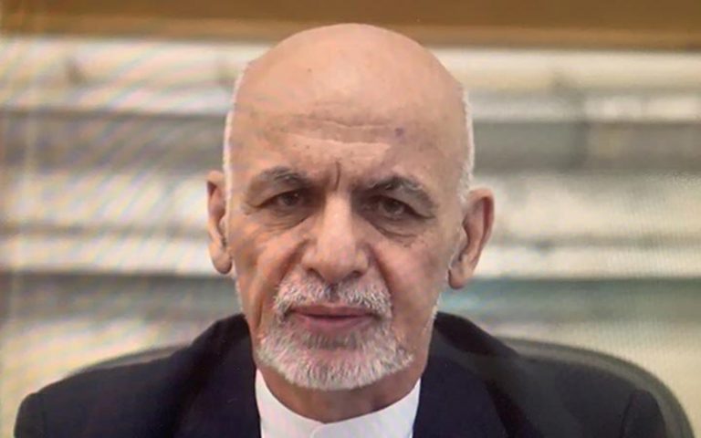 رئیس جمهوری افغانستان استعفا کرد؟