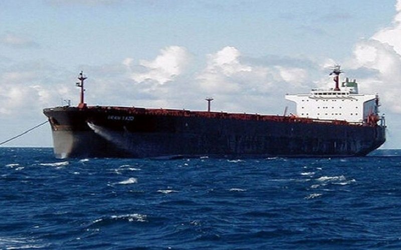 میدل‌ایست‌مانیتور: تجار شیعه هزینه سوخت ایران را پرداخت کردند