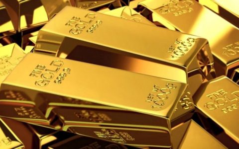 قیمت جهانی طلا بیش از ۲ درصد سقوط کرد 1 قیمت جهانی طلا بیش از ۲ درصد سقوط کرد